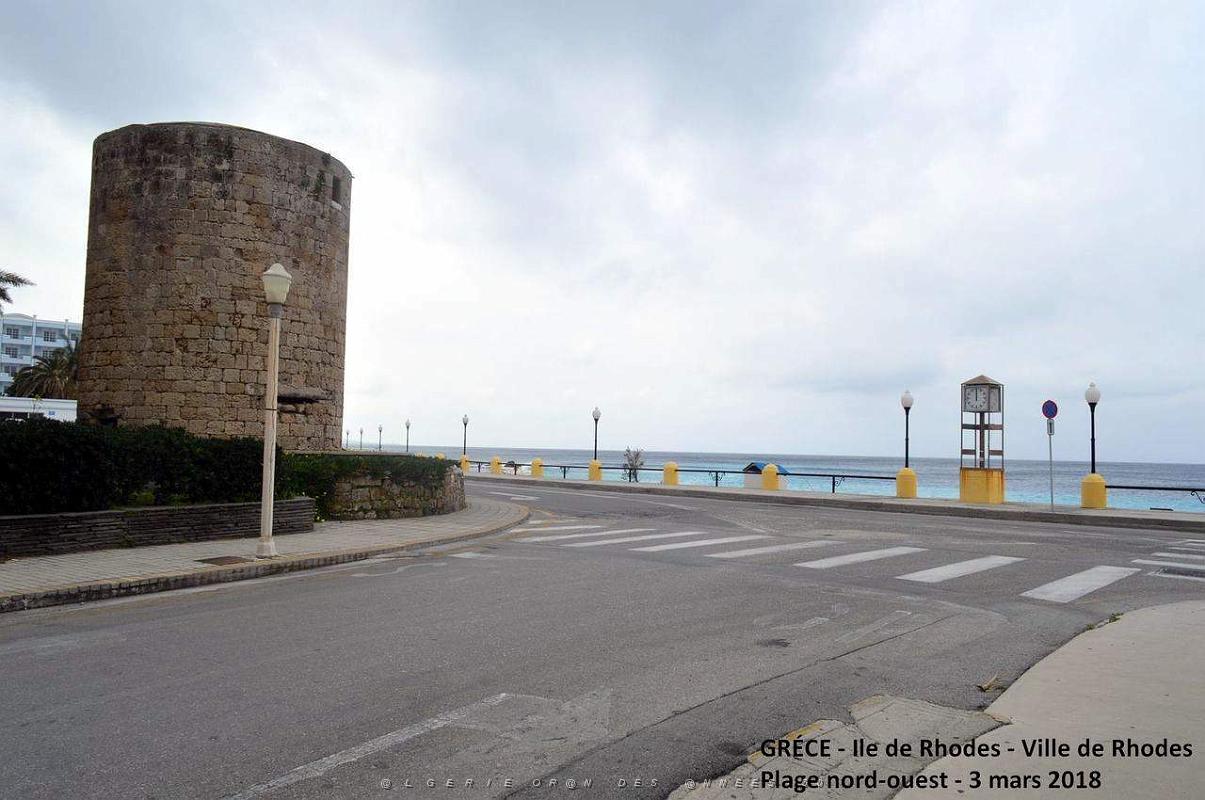 175- Rhodes ville et port d'honneur.JPG